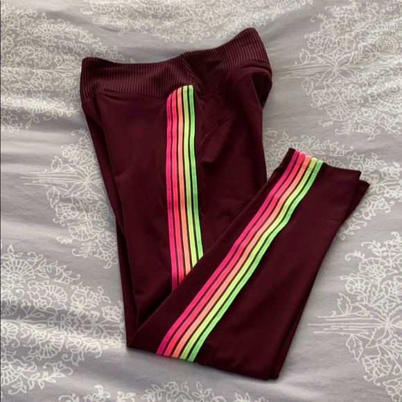 Victoria’s Secret PINK Ultimate Ankle Leggings - Picture 1 of 2